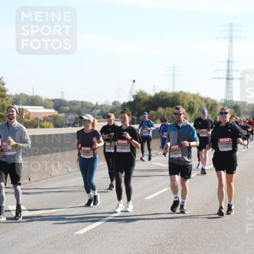 03.10.2025 - Köhlbrandbrückenlauf Yannick Fuchs http://msf.ph/oto/9183222 03.10.2025 11:26:45 Position 3 5301 meine-sportfotos.de