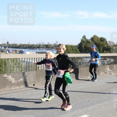 03.10.2025 - Köhlbrandbrückenlauf Yannick Fuchs http://msf.ph/oto/9183242 03.10.2025 11:26:53 Position 3 5904 meine-sportfotos.de