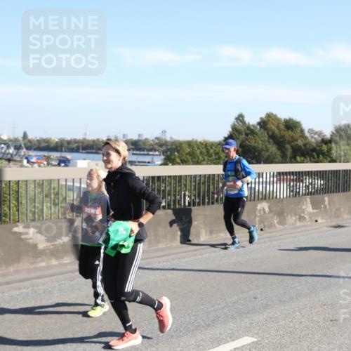 03.10.2025 - Köhlbrandbrückenlauf Yannick Fuchs http://msf.ph/oto/9183244 03.10.2025 11:26:53 Position 3  meine-sportfotos.de