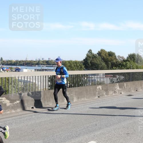 03.10.2025 - Köhlbrandbrückenlauf Yannick Fuchs http://msf.ph/oto/9183246 03.10.2025 11:26:54 Position 3  meine-sportfotos.de