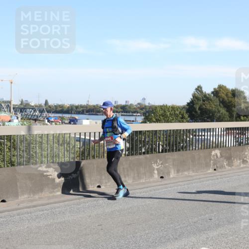 03.10.2025 - Köhlbrandbrückenlauf Yannick Fuchs http://msf.ph/oto/9183248 03.10.2025 11:26:54 Position 3  meine-sportfotos.de