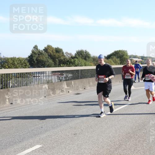 03.10.2025 - Köhlbrandbrückenlauf Yannick Fuchs http://msf.ph/oto/9183250 03.10.2025 11:26:55 Position 3 5136 meine-sportfotos.de