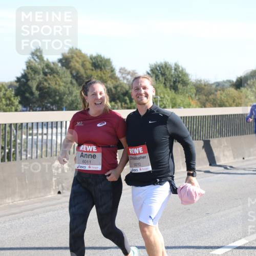 03.10.2025 - Köhlbrandbrückenlauf Yannick Fuchs http://msf.ph/oto/9183260 03.10.2025 11:26:57 Position 3 6011, 6010 meine-sportfotos.de