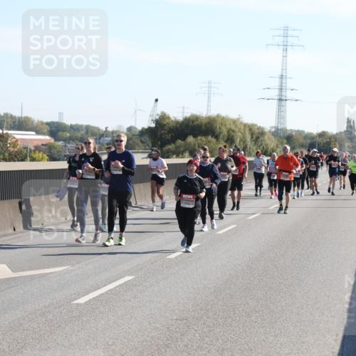 03.10.2025 - Köhlbrandbrückenlauf Yannick Fuchs http://msf.ph/oto/9183274 03.10.2025 11:27:00 Position 3  meine-sportfotos.de