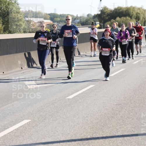 03.10.2025 - Köhlbrandbrückenlauf Yannick Fuchs http://msf.ph/oto/9183279 03.10.2025 11:27:02 Position 3  meine-sportfotos.de