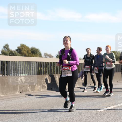 03.10.2025 - Köhlbrandbrückenlauf Yannick Fuchs http://msf.ph/oto/9183304 03.10.2025 11:27:09 Position 3 5279 meine-sportfotos.de