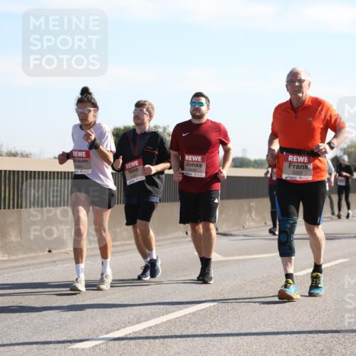 03.10.2025 - Köhlbrandbrückenlauf Yannick Fuchs http://msf.ph/oto/9183314 03.10.2025 11:27:11 Position 3 6581, 6582, 5223 meine-sportfotos.de