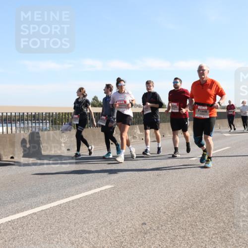 03.10.2025 - Köhlbrandbrückenlauf Yannick Fuchs http://msf.ph/oto/9183324 03.10.2025 11:27:13 Position 3 4884 meine-sportfotos.de