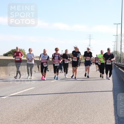 03.10.2025 - Köhlbrandbrückenlauf Yannick Fuchs http://msf.ph/oto/9183331 03.10.2025 11:27:15 Position 3  meine-sportfotos.de