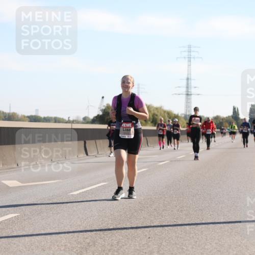 03.10.2025 - Köhlbrandbrückenlauf Yannick Fuchs http://msf.ph/oto/9183361 03.10.2025 11:27:23 Position 3 5372 meine-sportfotos.de