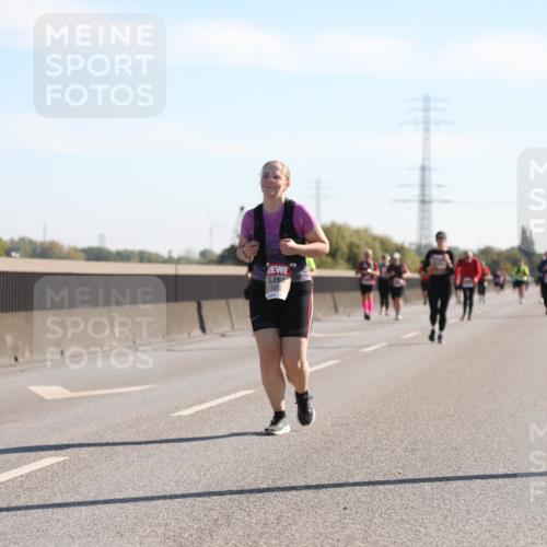 03.10.2025 - Köhlbrandbrückenlauf Yannick Fuchs http://msf.ph/oto/9183363 03.10.2025 11:27:23 Position 3 5372 meine-sportfotos.de