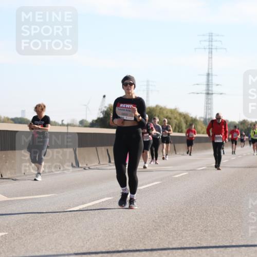 03.10.2025 - Köhlbrandbrückenlauf Yannick Fuchs http://msf.ph/oto/9183379 03.10.2025 11:27:30 Position 3 5484, 5820 meine-sportfotos.de