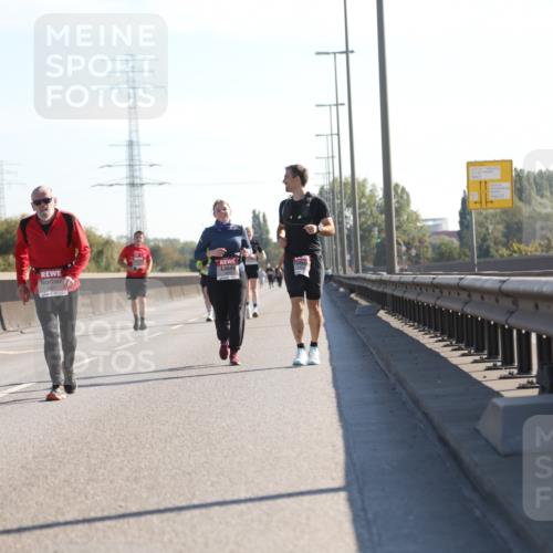 03.10.2025 - Köhlbrandbrückenlauf Yannick Fuchs http://msf.ph/oto/9183393 03.10.2025 11:27:36 Position 3  meine-sportfotos.de