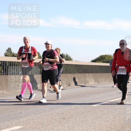 03.10.2025 - Köhlbrandbrückenlauf Yannick Fuchs http://msf.ph/oto/9183398 03.10.2025 11:27:41 Position 3 6134, 5327 meine-sportfotos.de