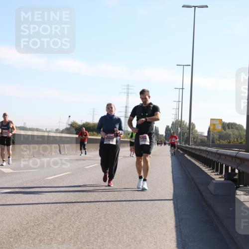 03.10.2025 - Köhlbrandbrückenlauf Yannick Fuchs http://msf.ph/oto/9183401 03.10.2025 11:27:42 Position 3 5327 meine-sportfotos.de
