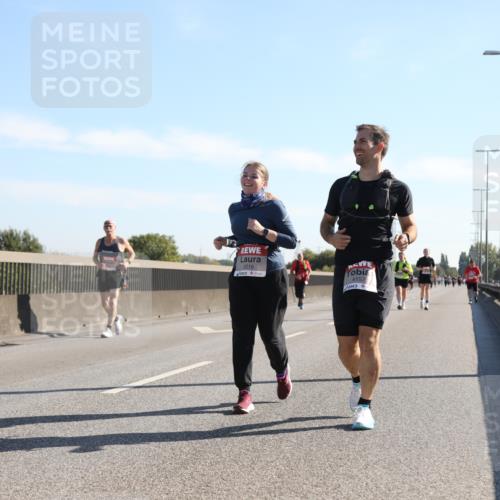 03.10.2025 - Köhlbrandbrückenlauf Yannick Fuchs http://msf.ph/oto/9183408 03.10.2025 11:27:45 Position 3 5216, 4157 meine-sportfotos.de