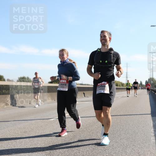 03.10.2025 - Köhlbrandbrückenlauf Yannick Fuchs http://msf.ph/oto/9183410 03.10.2025 11:27:45 Position 3 5216, 4157 meine-sportfotos.de