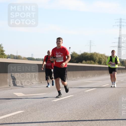 03.10.2025 - Köhlbrandbrückenlauf Yannick Fuchs http://msf.ph/oto/9183412 03.10.2025 11:27:47 Position 3 5735 meine-sportfotos.de