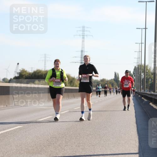 03.10.2025 - Köhlbrandbrückenlauf Yannick Fuchs http://msf.ph/oto/9183417 03.10.2025 11:27:49 Position 3  meine-sportfotos.de