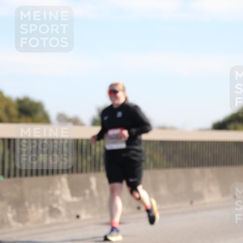 03.10.2025 - Köhlbrandbrückenlauf Yannick Fuchs http://msf.ph/oto/9183439 03.10.2025 11:28:17 Position 3  meine-sportfotos.de