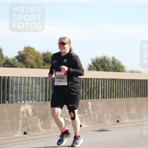 03.10.2025 - Köhlbrandbrückenlauf Yannick Fuchs http://msf.ph/oto/9183440 03.10.2025 11:28:17 Position 3 25, 5487 meine-sportfotos.de