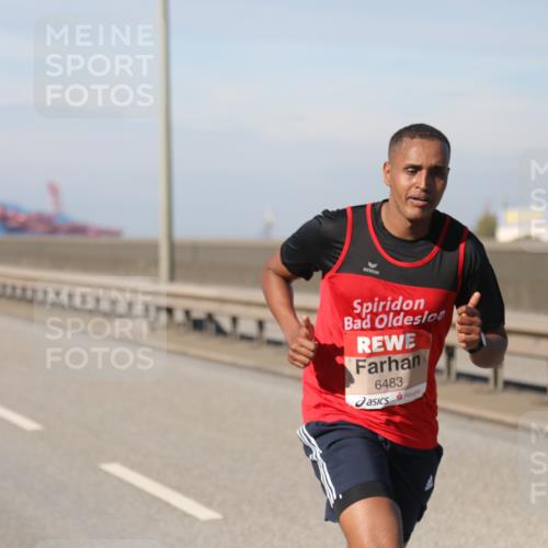 03.10.2025 - Köhlbrandbrückenlauf Yannick Fuchs http://msf.ph/oto/9183684 03.10.2025 11:34:33 Position 3 6483 meine-sportfotos.de