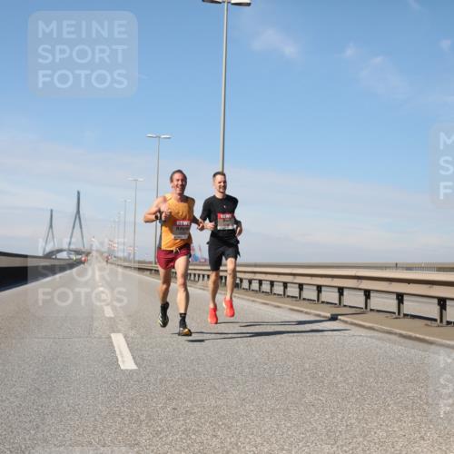 03.10.2025 - Köhlbrandbrückenlauf Yannick Fuchs http://msf.ph/oto/9183746 03.10.2025 11:35:57 Position 3  meine-sportfotos.de