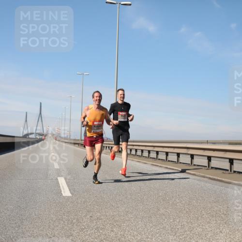03.10.2025 - Köhlbrandbrückenlauf Yannick Fuchs http://msf.ph/oto/9183747 03.10.2025 11:35:58 Position 3  meine-sportfotos.de