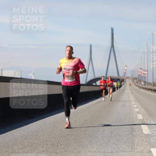 03.10.2025 - Köhlbrandbrückenlauf Yannick Fuchs http://msf.ph/oto/9183760 03.10.2025 11:36:20 Position 3 6482 meine-sportfotos.de