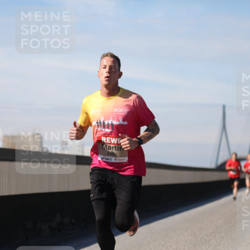 03.10.2025 - Köhlbrandbrückenlauf Yannick Fuchs http://msf.ph/oto/9183764 03.10.2025 11:36:22 Position 3 6482 meine-sportfotos.de