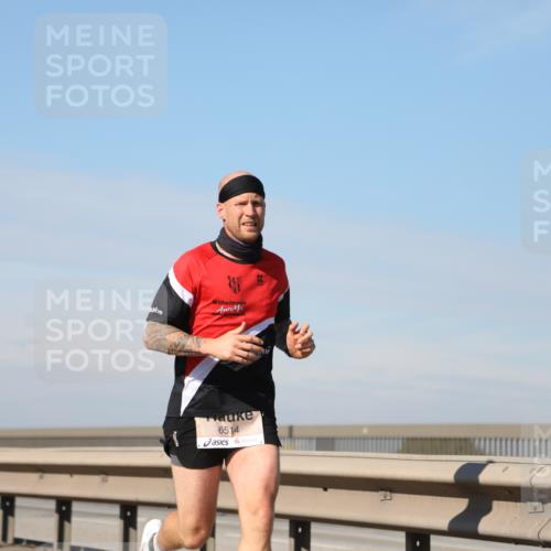 03.10.2025 - Köhlbrandbrückenlauf Yannick Fuchs http://msf.ph/oto/9183769 03.10.2025 11:36:24 Position 3 6514 meine-sportfotos.de