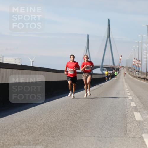 03.10.2025 - Köhlbrandbrückenlauf Yannick Fuchs http://msf.ph/oto/9183773 03.10.2025 11:36:25 Position 3  meine-sportfotos.de