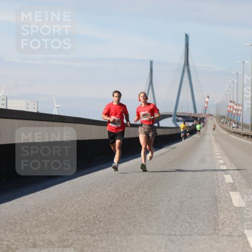 03.10.2025 - Köhlbrandbrückenlauf Yannick Fuchs http://msf.ph/oto/9183774 03.10.2025 11:36:26 Position 3  meine-sportfotos.de