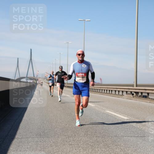 03.10.2025 - Köhlbrandbrückenlauf Yannick Fuchs http://msf.ph/oto/9183913 03.10.2025 11:37:53 Position 3 6552 meine-sportfotos.de