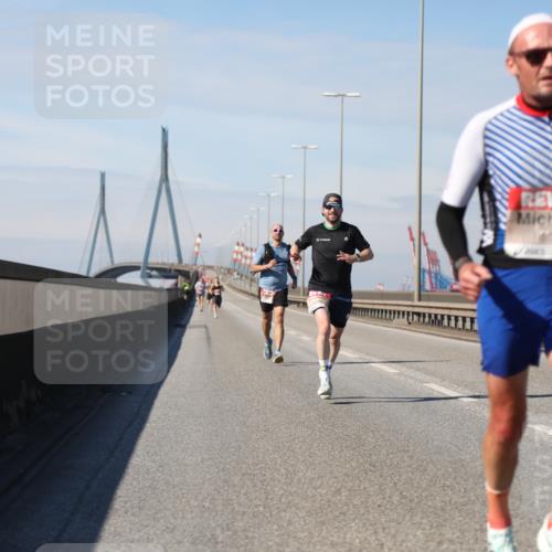 03.10.2025 - Köhlbrandbrückenlauf Yannick Fuchs http://msf.ph/oto/9183917 03.10.2025 11:37:53 Position 3  meine-sportfotos.de