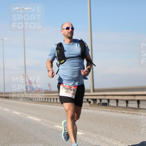 03.10.2025 - Köhlbrandbrückenlauf Yannick Fuchs http://msf.ph/oto/9183941 03.10.2025 11:37:58 Position 3 4017 meine-sportfotos.de