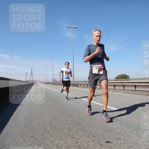 03.10.2025 - Köhlbrandbrückenlauf Yannick Fuchs http://msf.ph/oto/9184016 03.10.2025 11:38:51 Position 3 4034 meine-sportfotos.de
