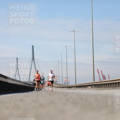 03.10.2025 - Köhlbrandbrückenlauf Yannick Fuchs http://msf.ph/oto/9184024 03.10.2025 11:38:58 Position 3  meine-sportfotos.de