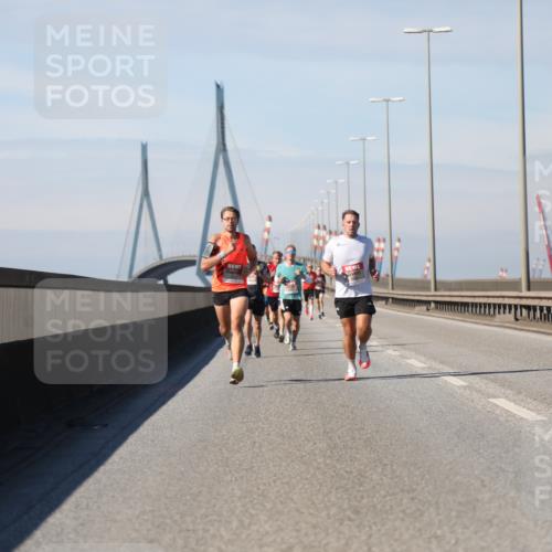 03.10.2025 - Köhlbrandbrückenlauf Yannick Fuchs http://msf.ph/oto/9184028 03.10.2025 11:39:02 Position 3  meine-sportfotos.de