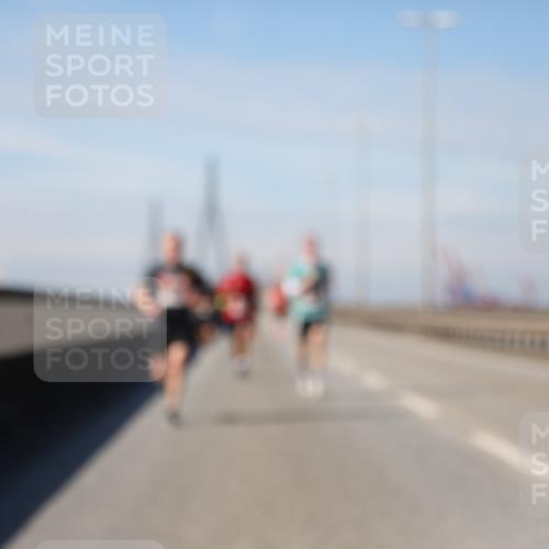 03.10.2025 - Köhlbrandbrückenlauf Yannick Fuchs http://msf.ph/oto/9184049 03.10.2025 11:39:07 Position 3  meine-sportfotos.de
