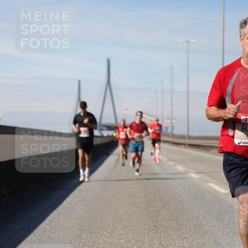 03.10.2025 - Köhlbrandbrückenlauf Yannick Fuchs http://msf.ph/oto/9184069 03.10.2025 11:39:11 Position 3 4142 meine-sportfotos.de