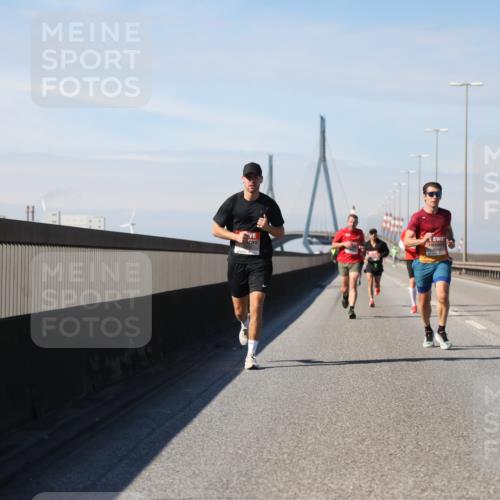 03.10.2025 - Köhlbrandbrückenlauf Yannick Fuchs http://msf.ph/oto/9184077 03.10.2025 11:39:13 Position 3  meine-sportfotos.de