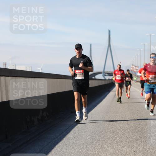 03.10.2025 - Köhlbrandbrückenlauf Yannick Fuchs http://msf.ph/oto/9184078 03.10.2025 11:39:13 Position 3  meine-sportfotos.de