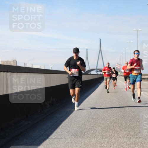 03.10.2025 - Köhlbrandbrückenlauf Yannick Fuchs http://msf.ph/oto/9184080 03.10.2025 11:39:14 Position 3  meine-sportfotos.de