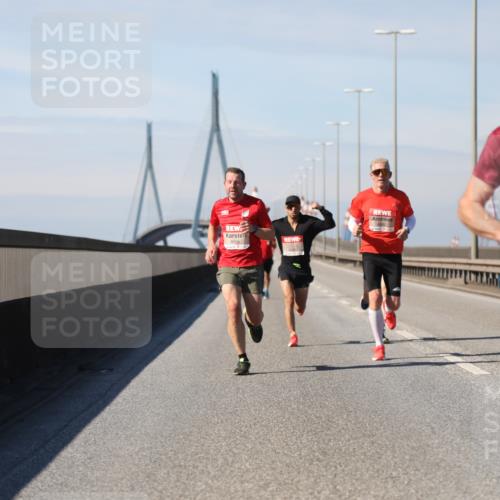 03.10.2025 - Köhlbrandbrückenlauf Yannick Fuchs http://msf.ph/oto/9184087 03.10.2025 11:39:16 Position 3 6656, 6422 meine-sportfotos.de