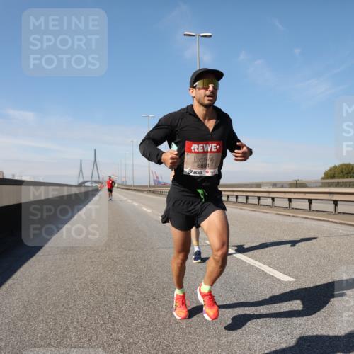 03.10.2025 - Köhlbrandbrückenlauf Yannick Fuchs http://msf.ph/oto/9184106 03.10.2025 11:39:20 Position 3 6804 meine-sportfotos.de