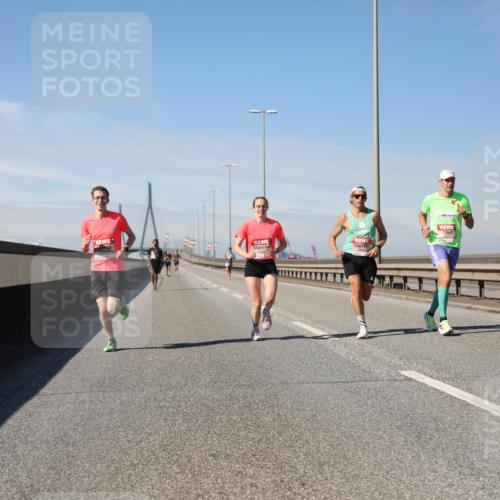 03.10.2025 - Köhlbrandbrückenlauf Yannick Fuchs http://msf.ph/oto/9184177 03.10.2025 11:39:47 Position 3  meine-sportfotos.de