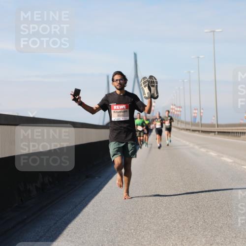03.10.2025 - Köhlbrandbrückenlauf Yannick Fuchs http://msf.ph/oto/9184193 03.10.2025 11:39:51 Position 3 4043 meine-sportfotos.de