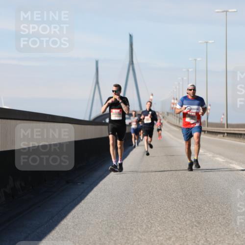 03.10.2025 - Köhlbrandbrückenlauf Yannick Fuchs http://msf.ph/oto/9184242 03.10.2025 11:40:03 Position 3 4079 meine-sportfotos.de