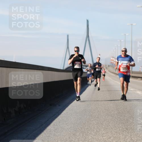 03.10.2025 - Köhlbrandbrückenlauf Yannick Fuchs http://msf.ph/oto/9184244 03.10.2025 11:40:03 Position 3  meine-sportfotos.de